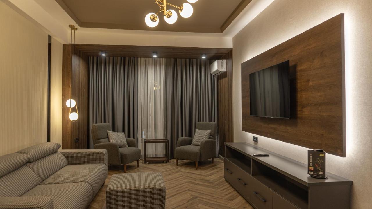 Five Hotel Biszkek Zewnętrze zdjęcie