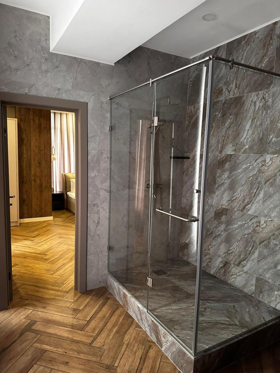 Five Hotel Biszkek Zewnętrze zdjęcie